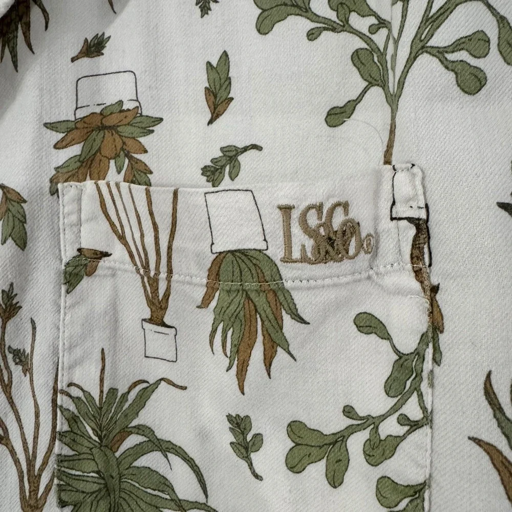 Levi's Men's Size M Cubano Cream‎ Plant Relaxed Fit Button Up Shirt 72625-0028